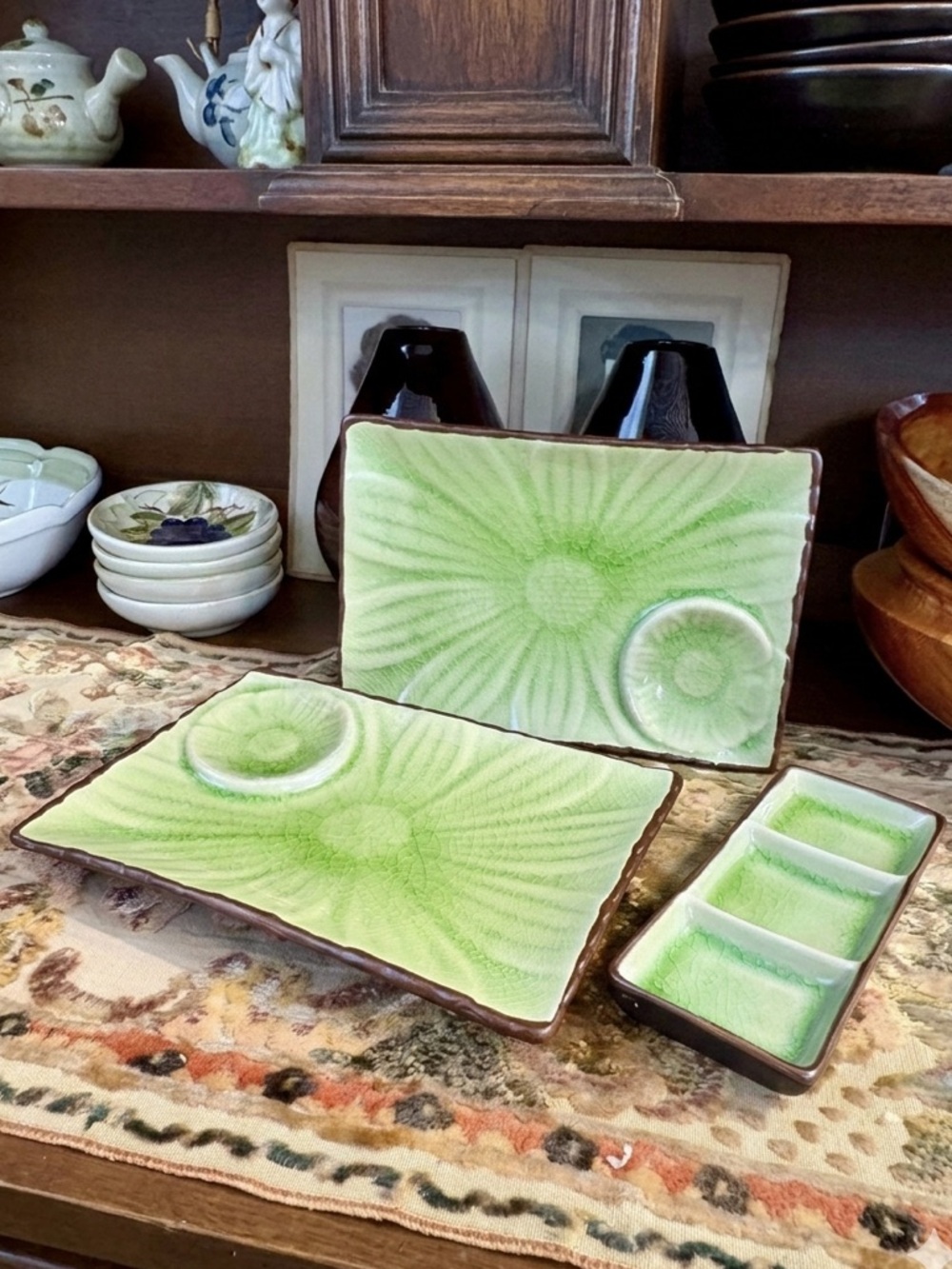 Crackle Glaze Earthy Boho 3 Piece Floral Pattern Green Sushi Serving Set
